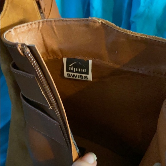 Alpine swiss suede camo boots, size 7 - Picture 5 of 8